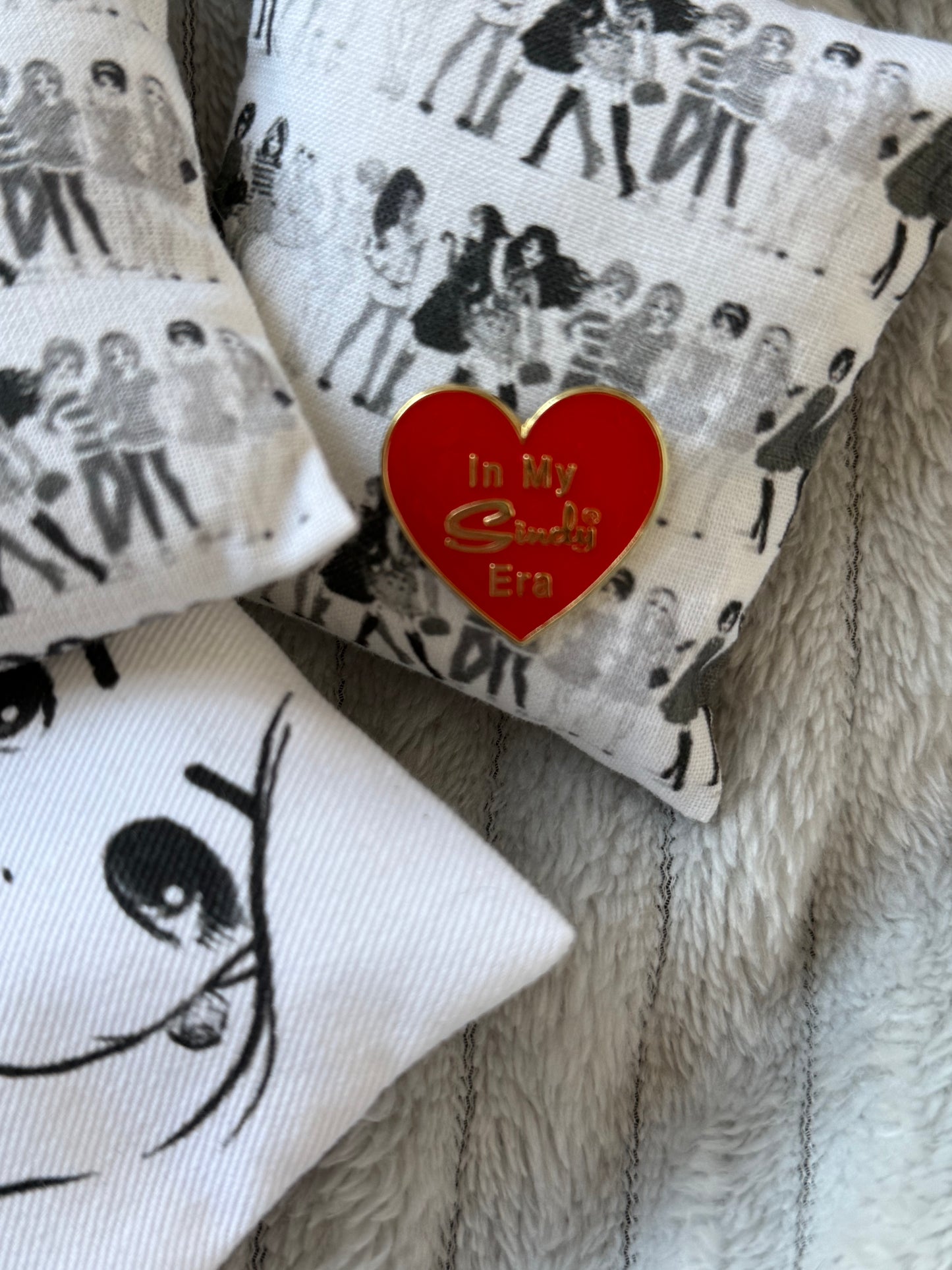 Sindy Enamel Heart Pin Badge