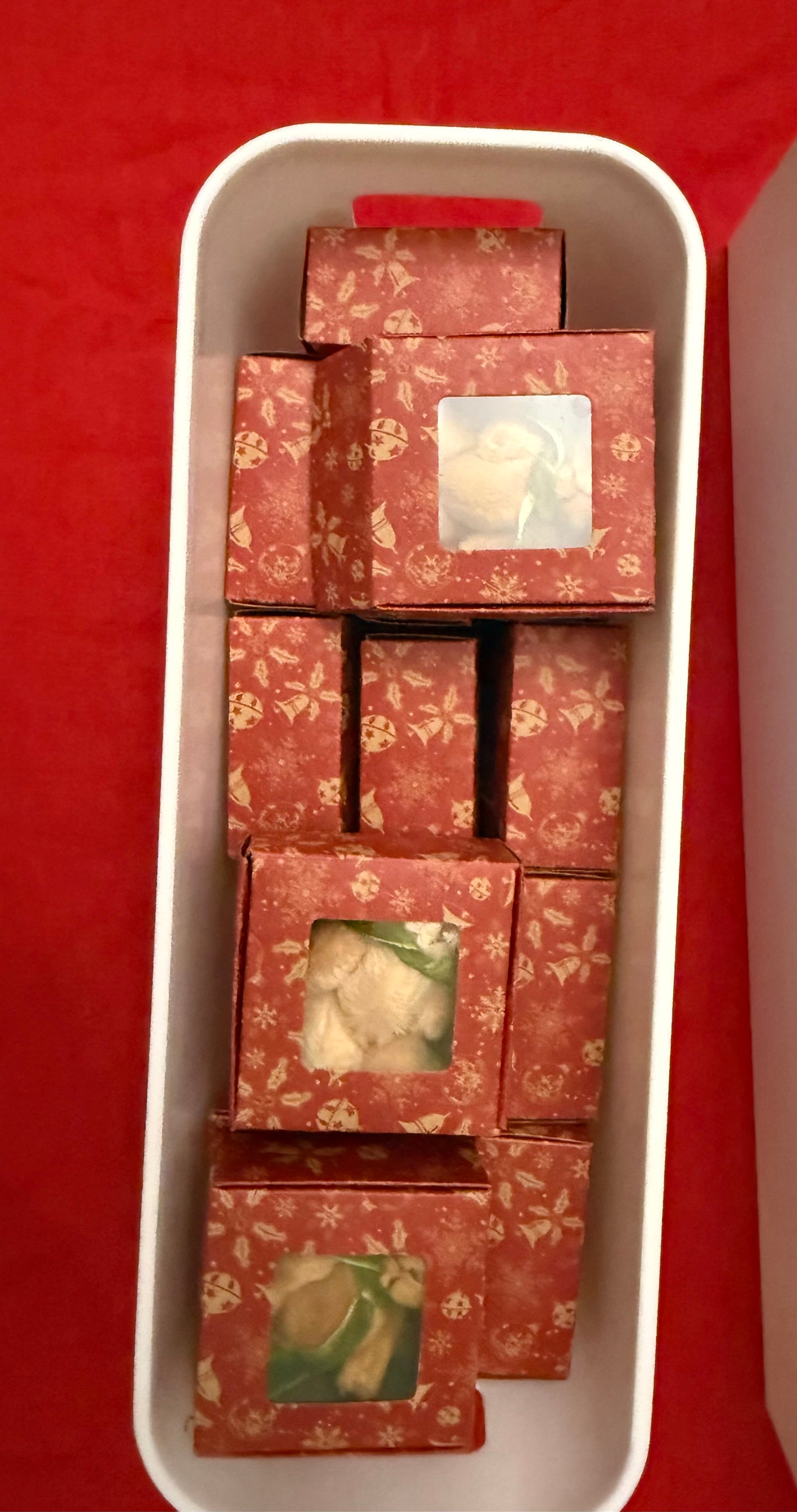 * SALE * Christmas Pop-up Shop - mini festive treats, interior’s & gifts for Sindy Dioramas