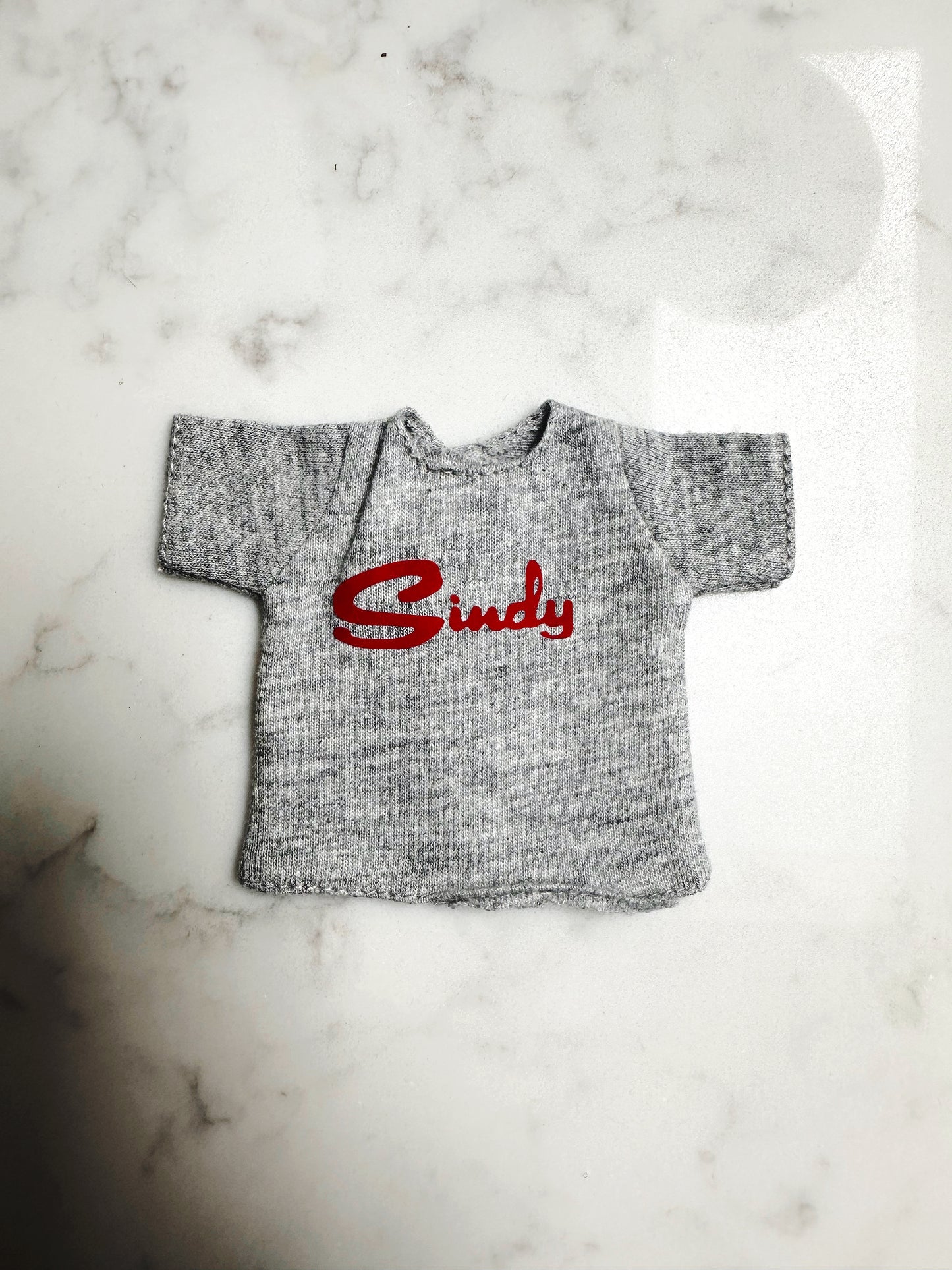 Sindy logo T-shirt - Colour Collection